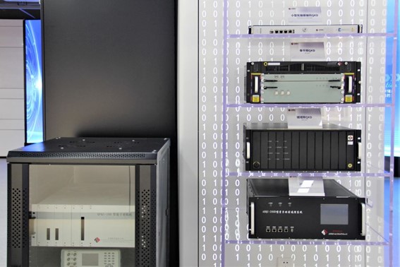 數(shù)據(jù)中心光開關(guān)應(yīng)用場景 數(shù)據(jù)中心光開關(guān)應(yīng)用場景